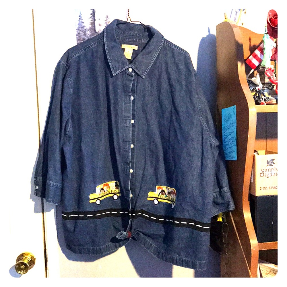 Gene shirt with school bus stitching.